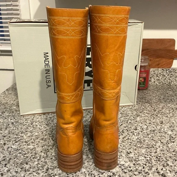 Frye Campus Stitching Horse Boots - Picture 8 of 14